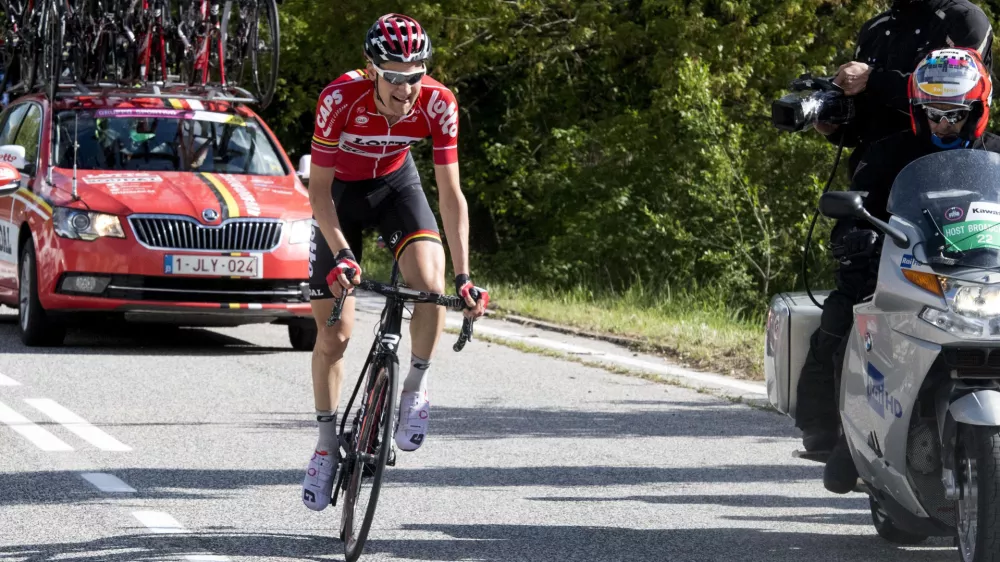 Belgian rider Tim Wellens pedals on his way to win the sixth stage of the Giro d'Italia Tour of Italy cycling race from Ponte to Roccaraso, Italy, Thursday, May 12, 2016. Wellens won the first mountain-top finish of the Giro d'Italia on Thursday while Dutchman Tom Dumoulin added to his overall lead in the sixth stage. (Claudio Peri /ANSA via AP Photo) ITALY OUT