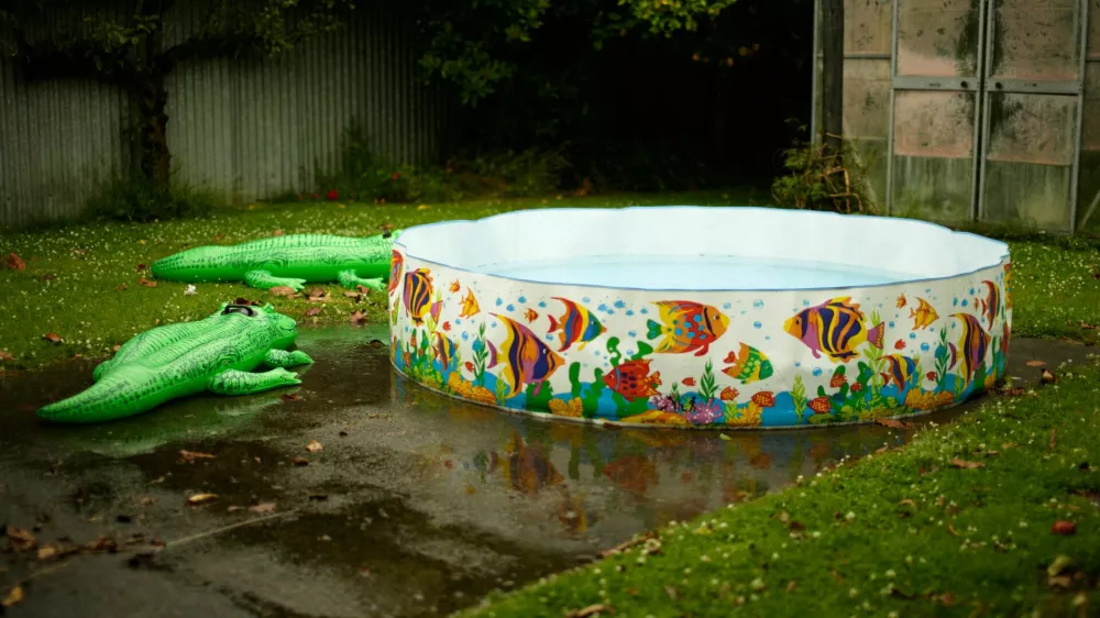 otro&scaron;ki bazen