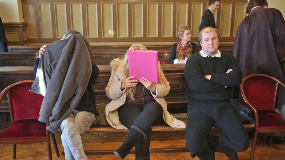 Krebs Danijel, Bažika Biljana, Juretić Damir, - 25.01.2018 &ndash; sojenje Danijelu Krebsu, Damirju Juretiću in Biljani Bažika, ki jim tožilstvo očita več kaznivih dejanj trgovine z ljudmi z zlorabo prostitucije //FOTO: Tomaž Skale