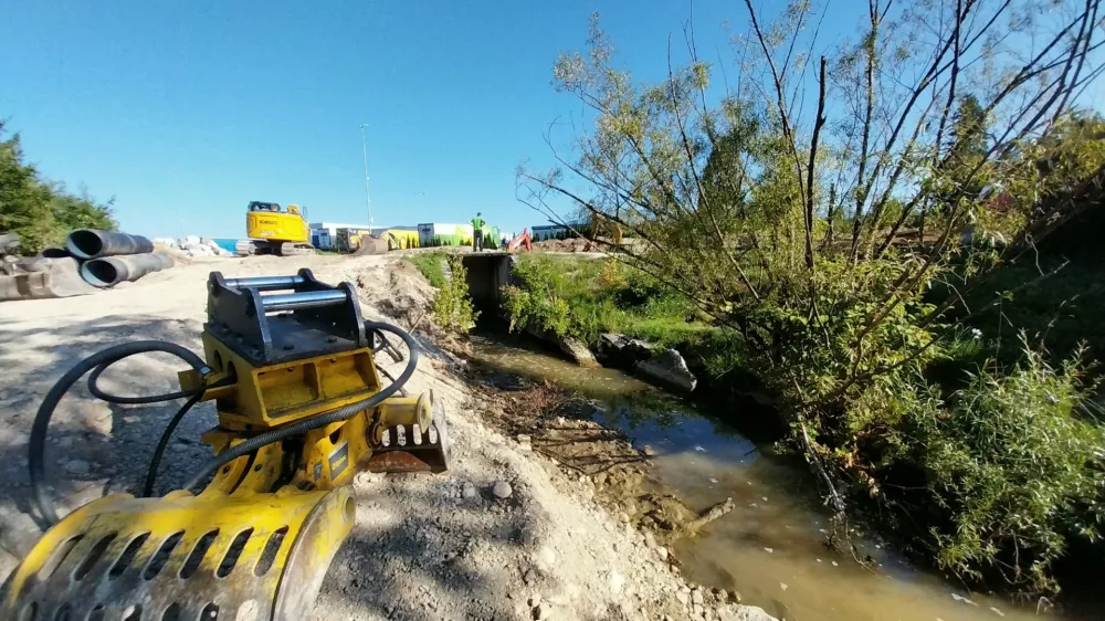 Rekonstrukcija vtočnega objekta v staro P&scaron;ato v občini Menge&scaron;. Foto: Vesna Levičnik