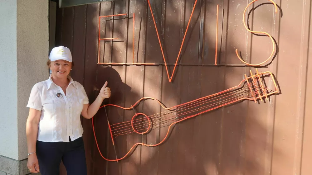 Elvis Presley fan club Slovenija, Vrtovče, Oskar Trobec, glasba, oboževalci, Natalija &Scaron;ega / Foto: Nata&scaron;a Bucik Ozebek