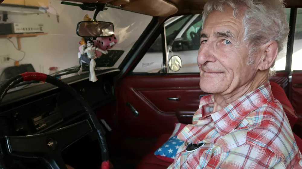 Elvis Presley fan club Slovenija, Vrtovče, Oskar Trobec, glasba, oboževalci, Guido Trebec / Foto: Nata&scaron;a Bucik Ozebek