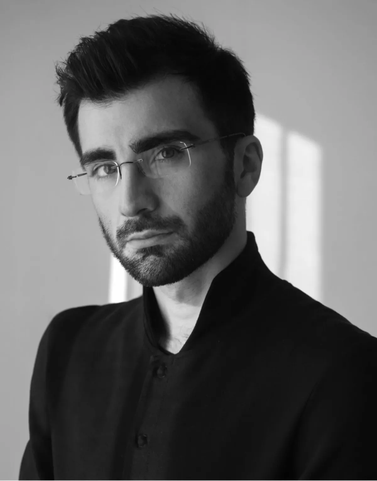 Spored drugega koncerta bo obarvan z glasbo 20. stoletja. Na njem bodo poslu&scaron;alci soočeni z Les noces(Svatbo) Igorja Stravinskega in Catulli Carmina (Katulovimi pesmimi) Carla Orffa, deloma, ki ju povezuje edinstvena zasedba, saj vokalne parte zbora in solistov v obeh kompozicijah podpirajo kar &scaron;tirje klavirji in &scaron;irok izbor tolkal. Koncert bo poleg tega zaznamovalo več sodelujočih glasbenikov mlaj&scaron;e generacije, ki bodo ob Zboru in Orkestru Slovenske filharmonije nastopili pod vodstvom Kahija Solomni&scaron;vilija