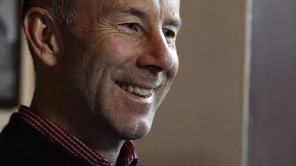 Ingemar Stenmark, legendarni alpski smučar vseh časov - najpopularnej&scaron;i &scaron;vedski &scaron;portnik - na elanovih smučeh je v 15-letni karieri v svetovnem pokalu dosegel 86 zmag, tri velike kristalne globuse, osem slalomskih in osem veleslalomskih globusov, dve zlati olimpijski kolajni in tri naslove svetovnega prvaka. //FOTO: Luka CjuhaOPOMBA: ZA OBJAVO V PRILOGI &ndash; DNEVNIKOV OBJEKTIV - INTERVJU