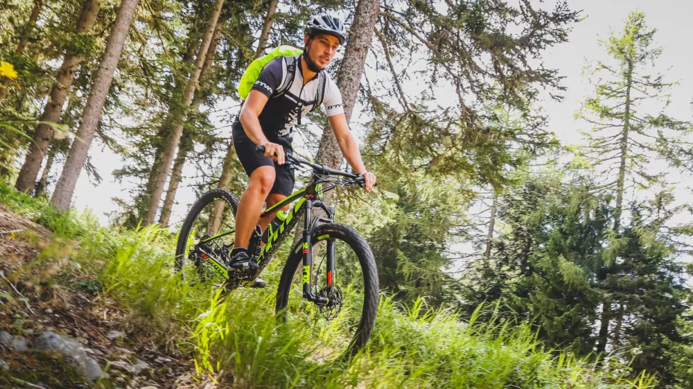 Na&scaron;a &raquo;baza&laquo; je bil za dva dni hotel Alm Gut v Sv. Margareti, le streljaj od znan