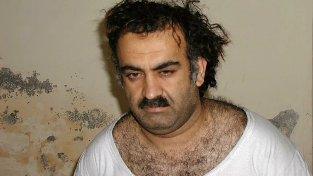 Khalid Shaikh Mohammed, ki naj bi logistično načrtoval napade na New York oziroma ZDA, po prijetju leta 2003 v Pakistanu / Foto: Wikipedija / Foto: Wikipedija