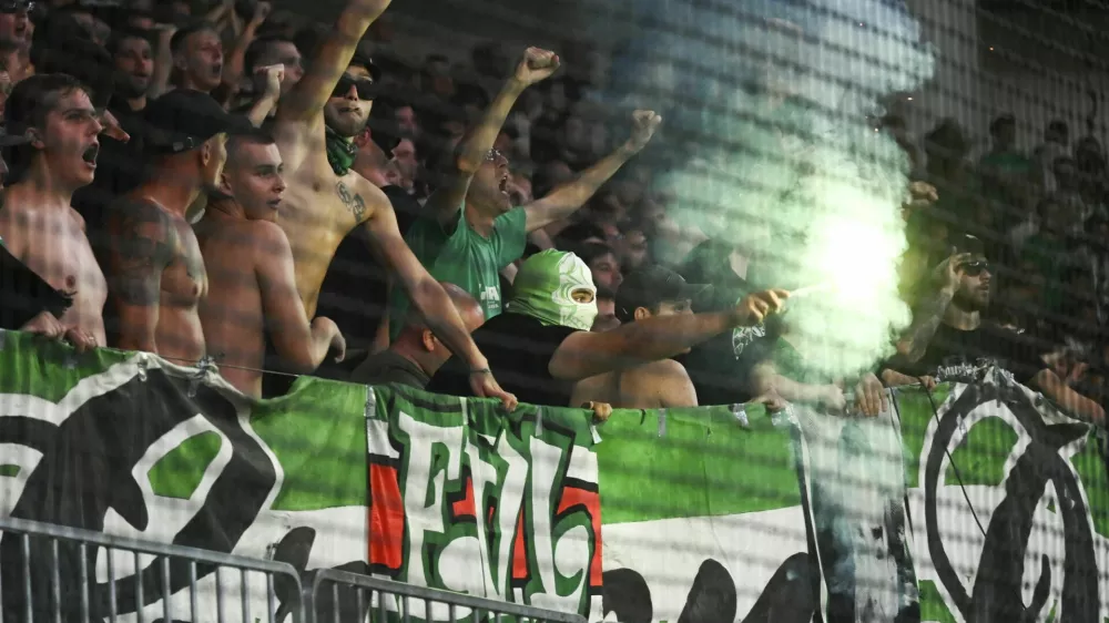 Izgredi na tekmi Olimpija - Rijeka