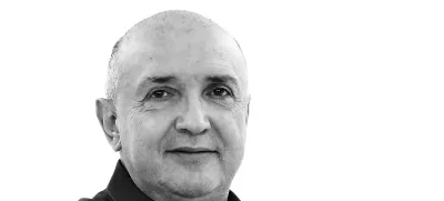 Darijan Košir- Redakcija Dnevnik 2024 - portreti za komentarje in kolumne - kolumnisti - komentatorji – novinarji - portret //FOTO: Luka Cjuha