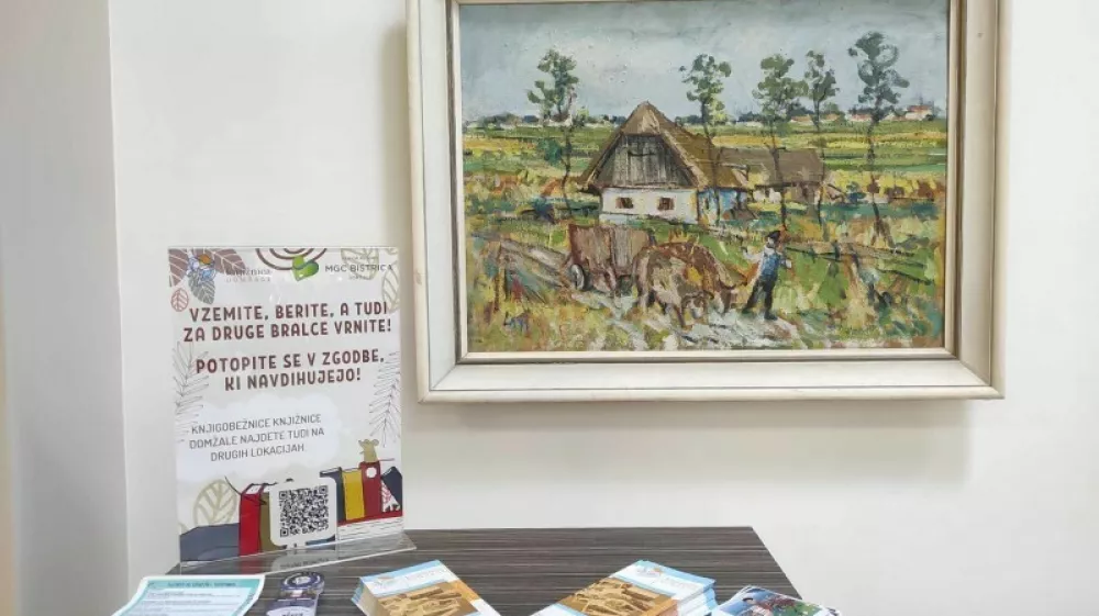 Medgeneracijski center Bistrica je od dana&scaron;njega dne bogatej&scaron;i za knjigobežnico, ki so jo v sodelovanju s Knjižnico Domžale, postavili v avli centra. F MC Bistrica 