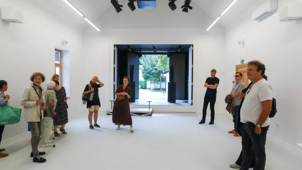 11.09.2024 - Vodnikova domačija &Scaron;i&scaron;ka - vodeni ogled po prenovljeni Vodnikovi domačiji.FOTO: Luka Cjuha