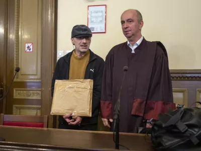 Michel Stephan in zagovornik Gorazd Fi&scaron;er očitke tožilstva zavračata, če&scaron; da glavnima pričama nikakor ne gre verjeti. Foto: Matjaž Ru&scaron;t&nbsp;