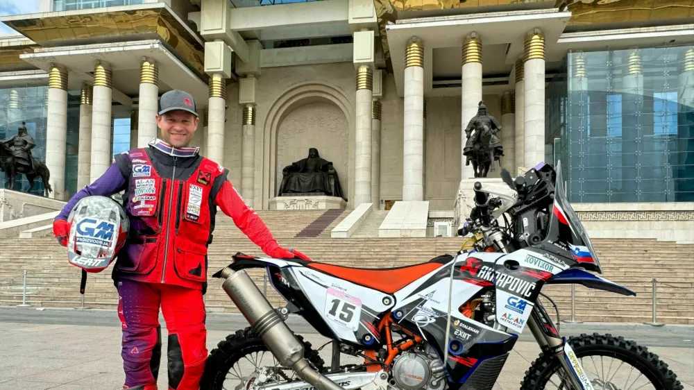 &cedil;dgfs f f / Foto: Bvf Bf