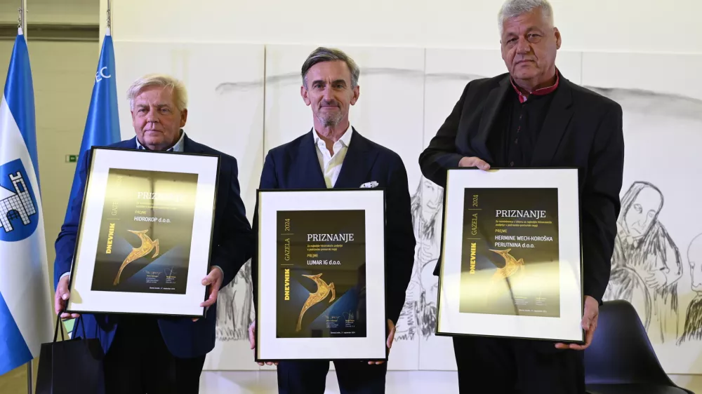 Trije nominiranci za prestižno nagrado (z&nbsp;leve): Janez Vohar, Hidrokop, zmagovalec Marko Lukić, Lumar IG, in Igor Oder, Hermine Wech. Foto: Nik Erik Neubauer