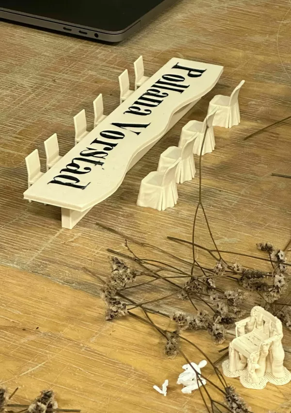 Umetni&scaron;ka intervencija avtorjev Aleksandra Vujovića in Vuka Ćosića Foto: Studio za urbano projektiranje in analizo