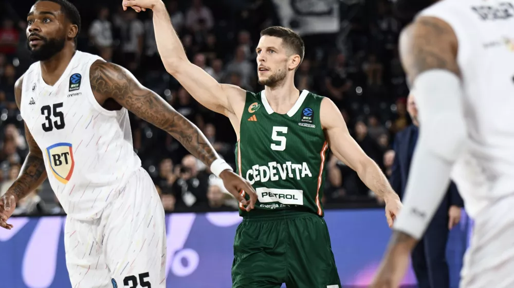 Aleksej Nikolić je bil proti Cluju odlično razpoložen, saj je dosegel 14 točk. Foto: KK Cedevita Olimpija / Tine Ružič