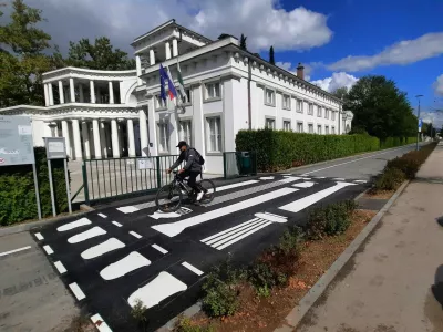 Prehod za pe&scaron;ce pri Plečnikovih Žalah je zasnoval Matija Kocbek. Foto: Luka Cjuha