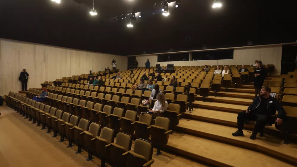 26.09.2024 - novinarska konferenca SNG Drama Ljubljana pred odprtjem prostorov na Litostrojski 56 in ogled novih prostorov.Foto: Luka Cjuha