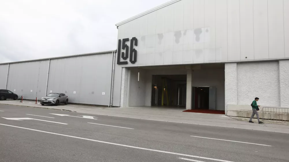 Drama bo med prenovo matične hi&scaron;e v naslednjih letih delovala na Litostrojski cesti 56.&nbsp;Foto: Luka Cjuha