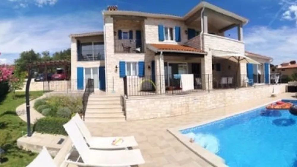 Nepremičnine - Hrva&scaron;ka