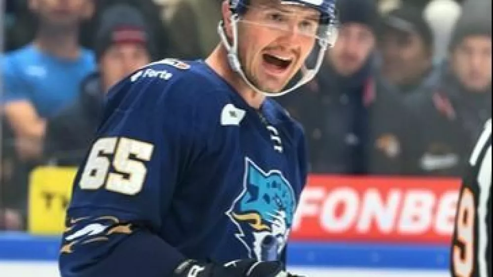 Izku&scaron;eni Čeh Rudolf Červeny je z ljubljanskim klubom podpisal dvomesečno pogodbo z možnostjo podalj&scaron;anja. F Anton Wymotov