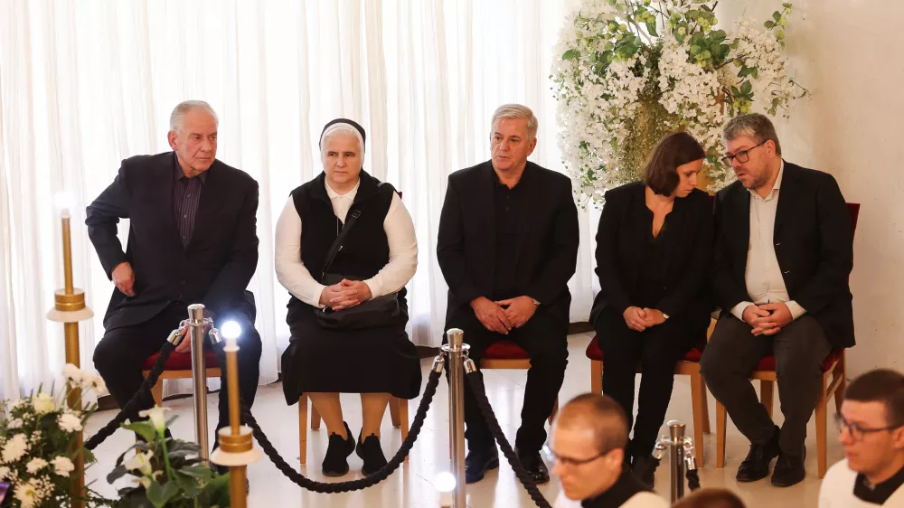 Ivo Sanader na pogrebu svojega brata. Foto: Pixsell