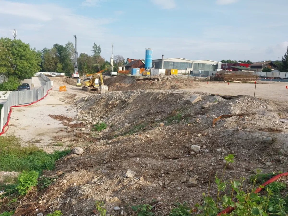 gradbi&scaron;če stanovanjske soseske Litijska-Pesarska - Javni stanovanjski sklad MOL - JSS MOL