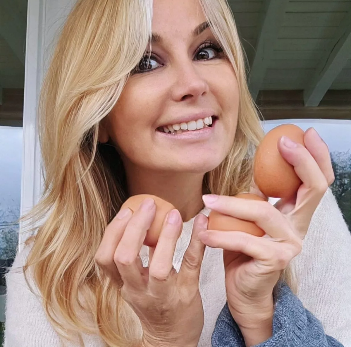 Sa&scaron;a Lendero je v rokah končno držala prava jajčka, kot je zapisala na instagramu. F instagram Sa&scaron;e Lendero