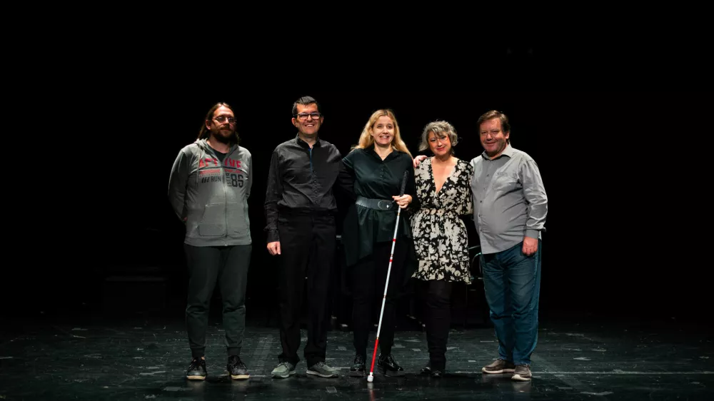 Vodja predstave Gregor T&ouml;rner, igralca Luka Pavlin in Anja, Detiček, Sa&scaron;a Strnad in Srečko Kermavner Foto: &Scaron;entjakobsko gledali&scaron;če