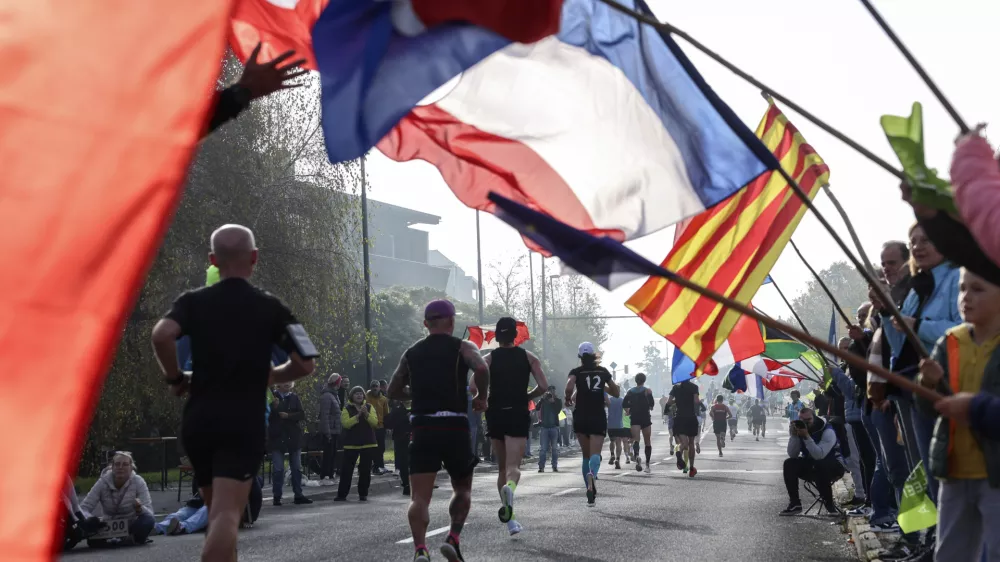 - 20.10.2024 - 28. Ljubljanski maraton - 24 tisoč tekačev - največji &scaron;portno-rekreativni dogodek v državi //FOTO: Jaka Gasar