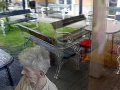 demenca, starost, osamljenost- reportaža o življenju starostnikov po sprejetju nove socialne zakonodaje- dom za starej&scaron;e občane &Scaron;entjur//FOTO: Jaka Gasar