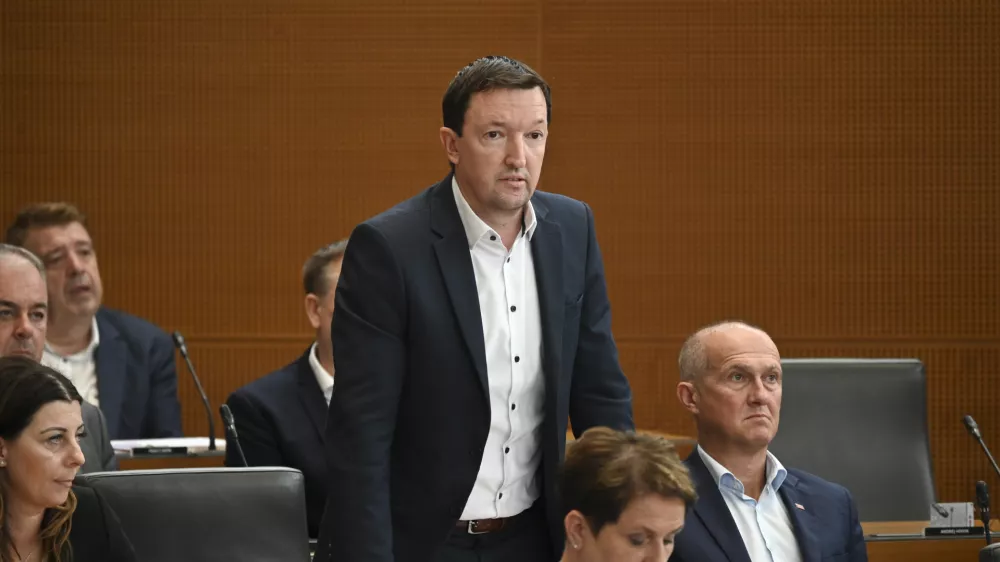 Tomaž Lisec&nbsp;- 22. redna seja Državnega zbora. Foto: Nik Erik Neubauer