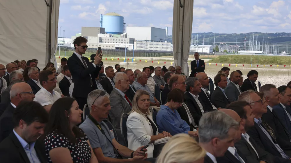 - Jedrska elektrarna Kr&scaron;ko- 06. 06. 2024 - položitev temeljnega kamna za odlagali&scaron;če nizko in srednjeradioaktivnih odpadkov (NSRAO) - NEK, ARAO - Kr&scaron;ko //FOTO: Jaka Gasar