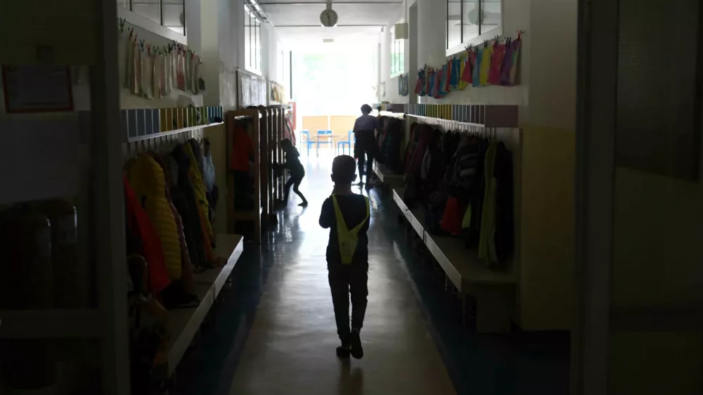 - simbolična fotografija - &scaron;olstvo - izobraževanje - - 10.10.2022 &ndash; Osnovna &scaron;ola O&Scaron; Preserje pri Radomljah, Pelechova cesta 83, Radomlje //FOTO: Tomaž Skale