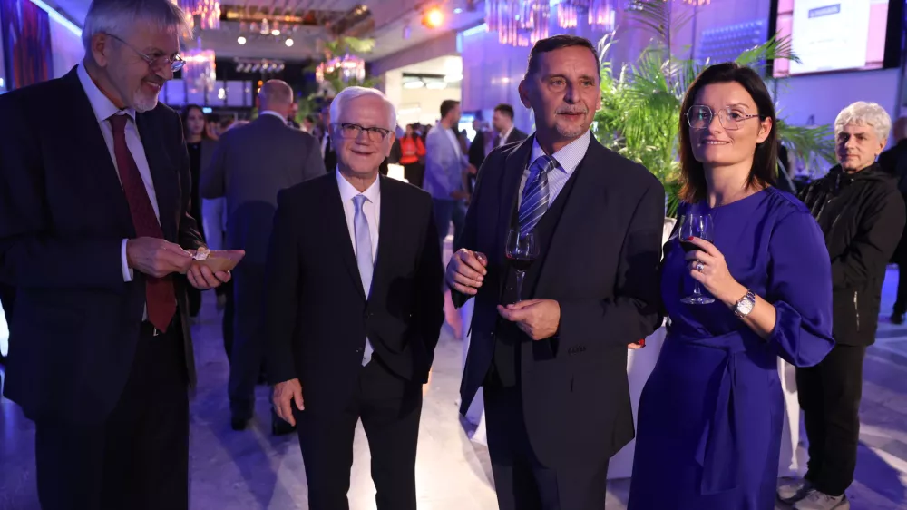 Miran Lesjak, Tatjana Tanackovič- 21.10.2024 - izbor Gazele 2024 - zlata gazela je podjetje Hyla //FOTO: Jaka Gasar