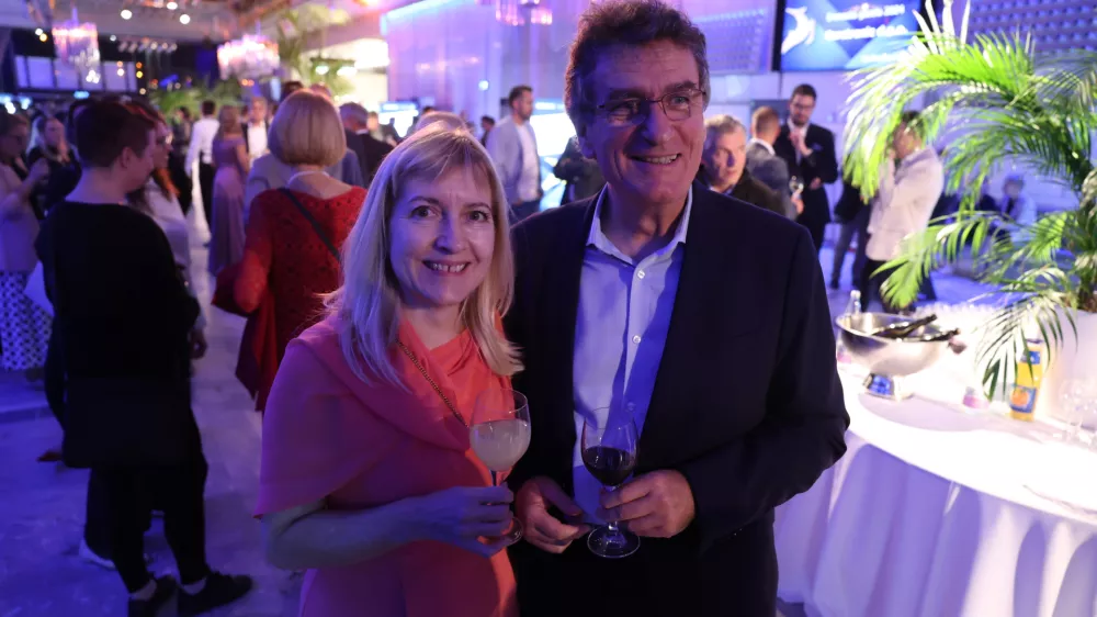 - 21.10.2024 - izbor Gazele 2024 - zlata gazela je podjetje Hyla //FOTO: Jaka Gasar