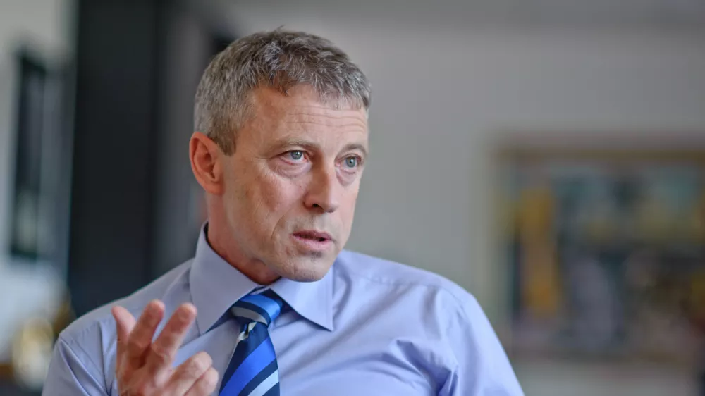 dr. Rok Čeferin, odvetnik - specialist za civilno in medijsko pravo - ustanovitelj Odvetni&scaron;ke družbe Čeferin - solastnik Evropske pravne fakultete (EPF) v Novi Gorici   //FOTO: Tomaž Zajel&scaron;nik