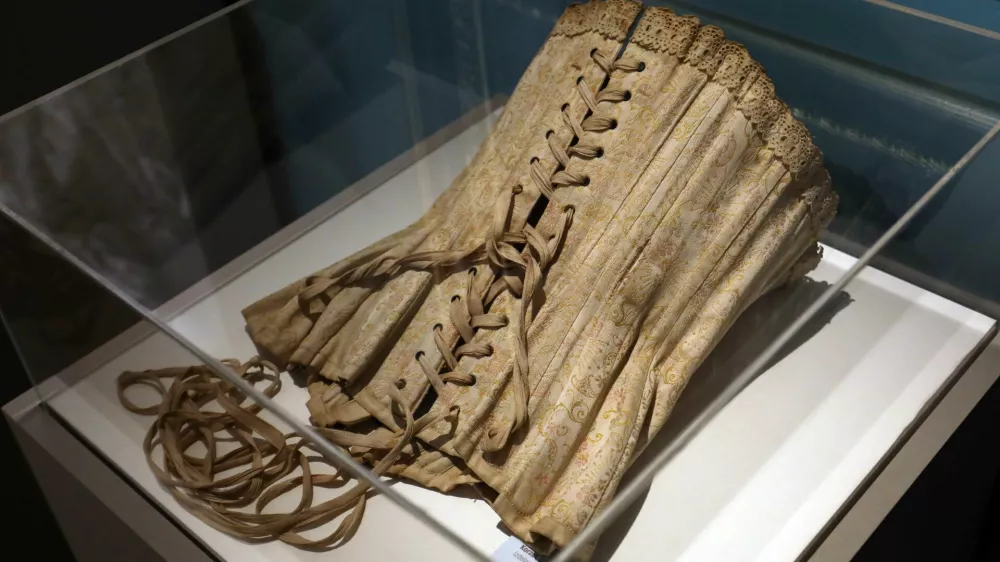 28.10.2024 - razstava, Od korzeta do žaketaFoto: Tomaž Skale / Foto: 