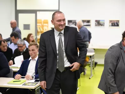 Novi predsednik kmetijske zbornice Jože Podgor&scaron;ek, ki je doslej zamenjal že nekaj političnih strank, zagotavlja, da zbornica ne bo politični poligon. Foto: Nik Erik Neubauer&nbsp;