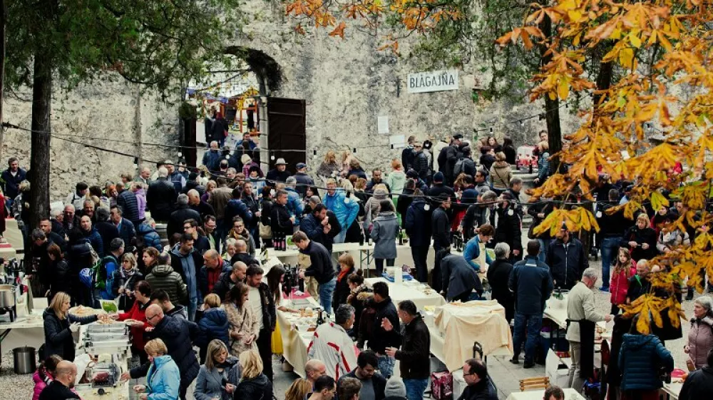 Martinovanje v &Scaron;tanjelu F visitkras