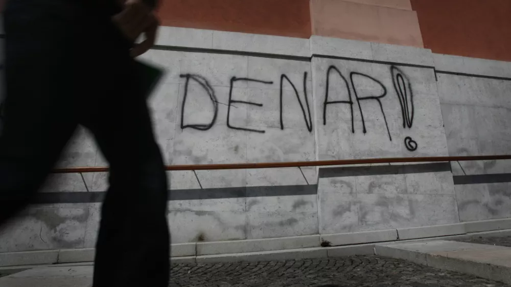 - ilustrativna fotografija - grafiti - DENAR/FOTO: Matej Pov&scaron;eOPOMBA: ZA OBJAVO V ČASOPISU DNEVNIK