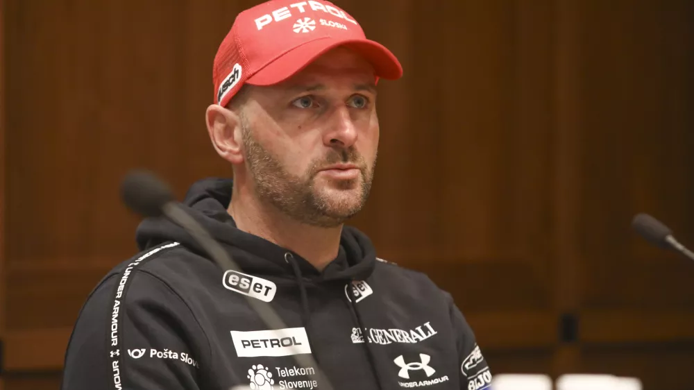 Ale&scaron; Gorza29.10.2024 - novinarska konferenca alpske smučarke Ilke &Scaron;tuhec po prihodu iz dvomesečnih priprav v Južni Ameriki ter pred zaključnim pripravljalnim delom in začetkom sezone, sodeloval bo tudi trener Ale&scaron; GorzaFOTO: LUka Cjuha