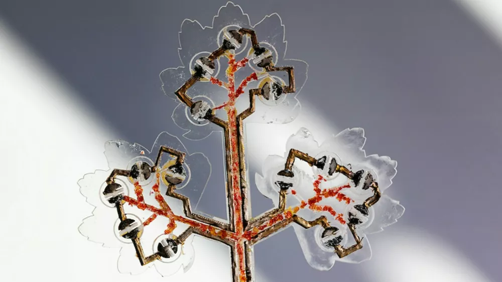 Ferrari Press Agency Plants 1 Ref 1627201/11/2024See Ferrari textPicture MUST credit: Binghamton UniversityArtificial plants that purify indoor air and generate electricity have been developed by researchers.The team said the air we breathe at work, school or home affects overall health and well-being. Most air purification systems, however, are expensive, cumbersome and require frequent cleaning or filter replacement to function at optimum levels.These artificial plants can feed off carbon dioxide, give off oxygen and even generate a little power. The plants use indoor light to drive photosynthesis, achieving a 90% reduction in carbon dioxide levels &mdash; far surpassing the 10% reduction seen with natural plants.The plants were made using solar cells and photosynthetic bacteria previously created at New York state's Binghamton University by Professor Seokheun Choi&nbsp;and PhD student Maryam Rezaie.OPS:The artificial plant.Picture supplied by Ferrari,Image: 929030419, License: Rights-managed, Restrictions:, Model Release: no