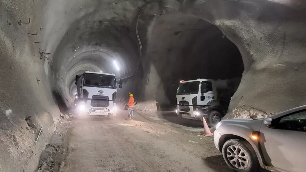 Premo&scaron;čanje kra&scaron;kih jam projekta ne bo podražilo. / Foto: Katja Gle&scaron;čič