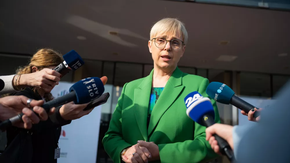 V uradu predsednice republike Nata&scaron;e Pirc Musar pravijo, da so z namenom povabila seznanili zunanje ministrstvo, ob tem pa so prepričani, da je vabilo kitajskemu predsedniku v tem trenutku na mestu. Foto: STA