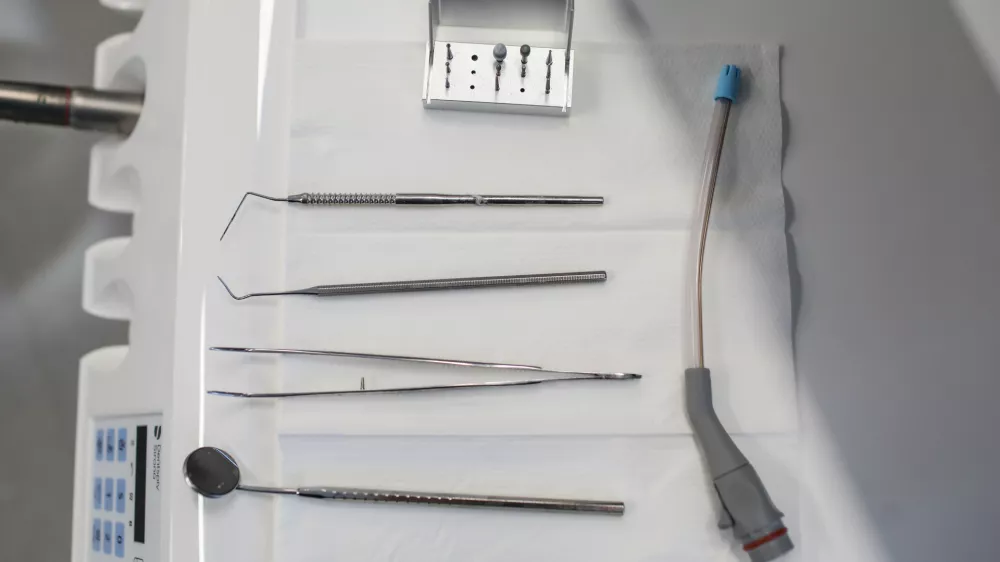 - simbolična fotografija - dentalna medicina - zobna medicina - zobozdravstvo -- 19.01.2023 &ndash; Medicinska fakulteta Univerze v Ljubljani (MF UL) - novi Center za učenje kliničnih ve&scaron;čin za področje dentalne medicine (CUKV-DM), Corytkova ulica 2 //FOTO: Bojan Velikonja