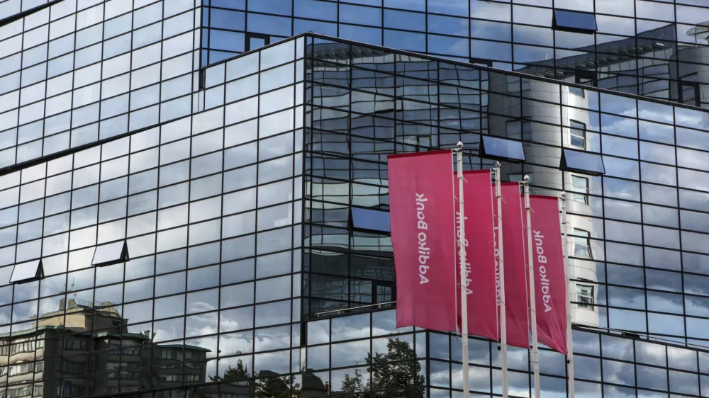 &nbsp; &nbsp; &nbsp;&nbsp;