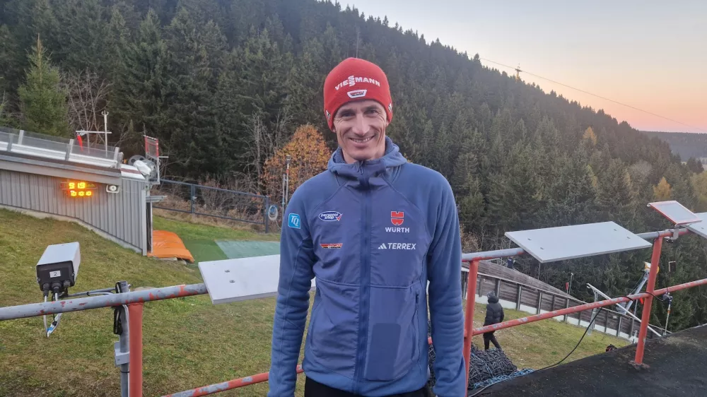 Martin Schmitt: Zame je Timi Zajc tisti, ki je v zadnjih letih nabral dovolj izku&scaron;enj in ima zagotovo potencial za največje stvari. On je skakalec, ki lahko v vsakem trenutku prikaže kaj izjemnega. Foto: Urban Su&scaron;nik