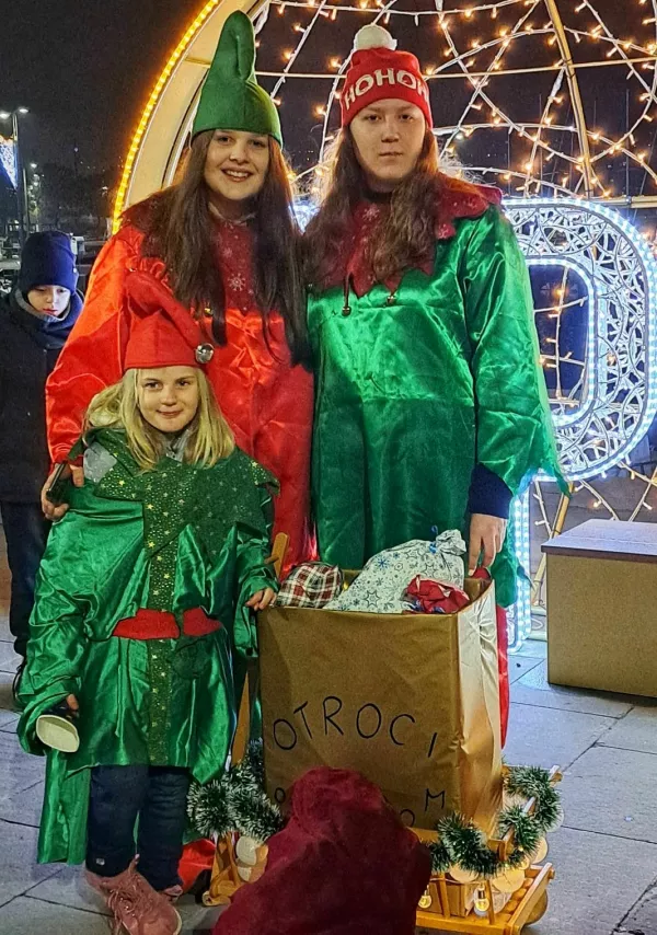 Božičku pomagajo &scaron;krati in &scaron;kratinje. / Foto: osebni arhiv Denisa Opatiča