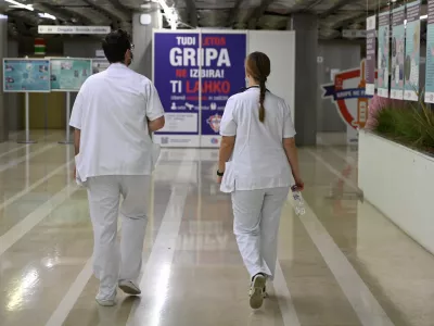 Gripa - 09.01.2024 &ndash; opozorilna stavka zdravnikov in zobozdravnikov - zdravniki in zobozdravniki zaradi neuresničenih zavez vlade iz že sklenjenih sporazumov opozorilno stavkali. protest //FOTO: Nik Erik Neubauer / Foto: Nik Erik Neubauer