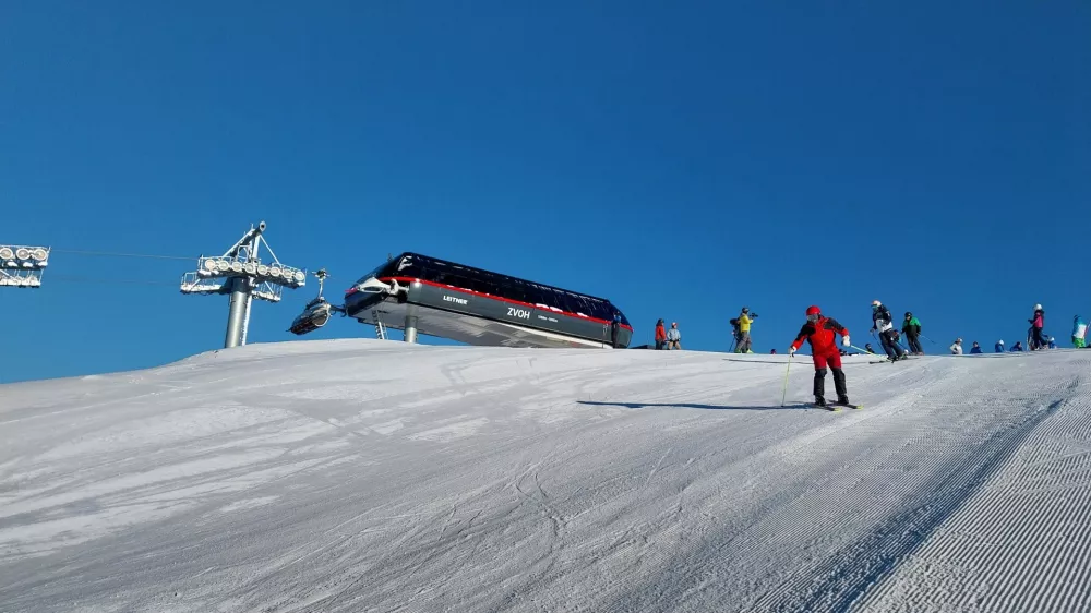 RTC Krvavec, smuči&scaron;če Krvavec, ski opening